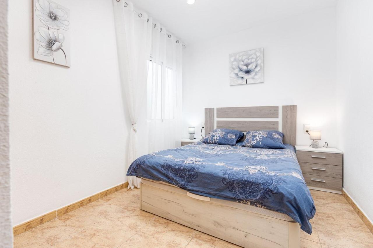 Сomfortable Apartament Caballero De Rodas Torrevieja Buitenkant foto