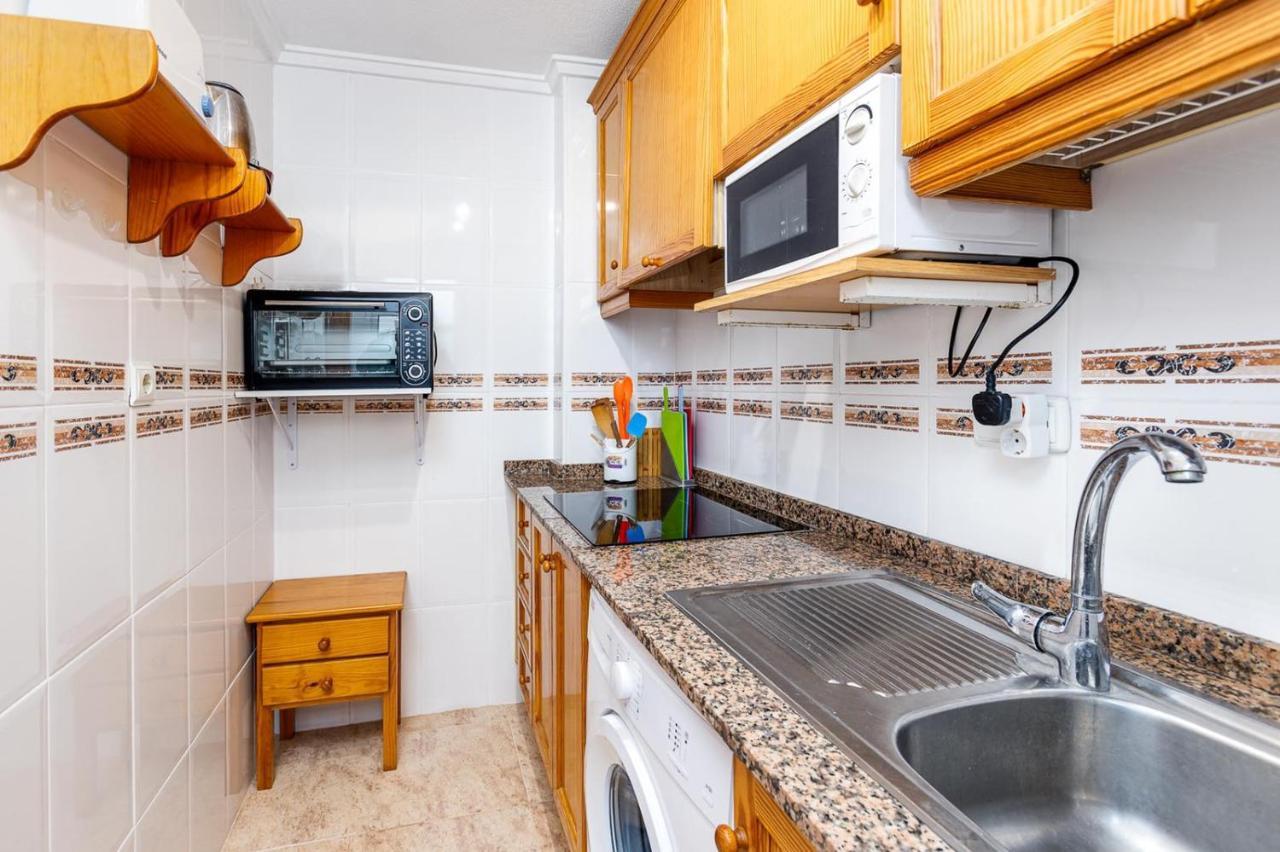 Сomfortable Apartament Caballero De Rodas Torrevieja Buitenkant foto