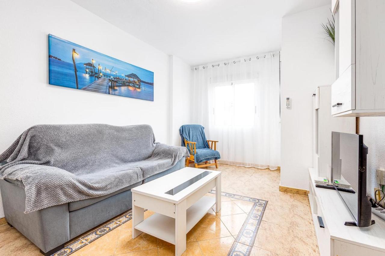Сomfortable Apartament Caballero De Rodas Torrevieja Buitenkant foto
